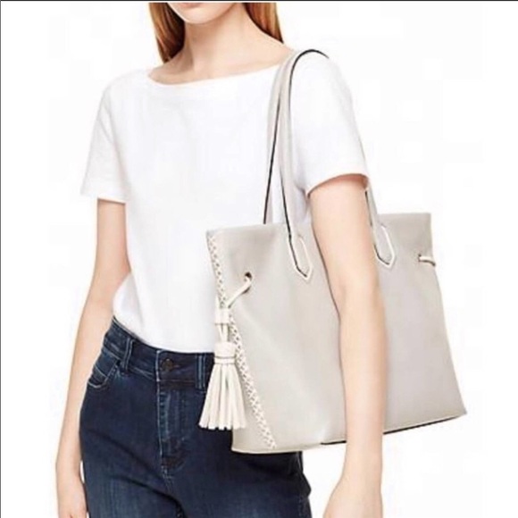 kate spade Handbags - 🎉HP🎉Kate Spade Pratt Street Leather Bag🌟